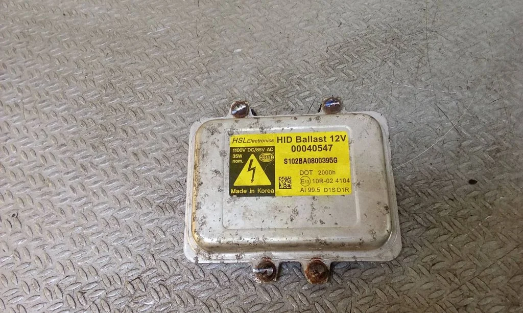 Headlight ballast module Xenon 00040547