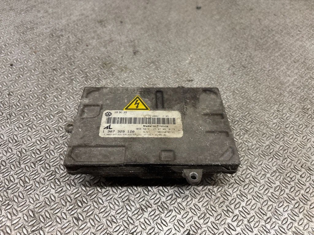 Headlight ballast module Xenon 1K0941329