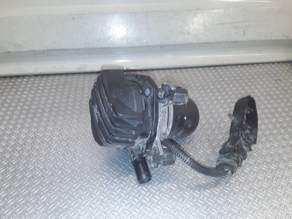 Secondary air pump 7L5959253B