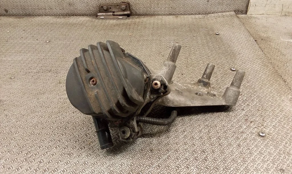 Secondary air pump 7L5959253D