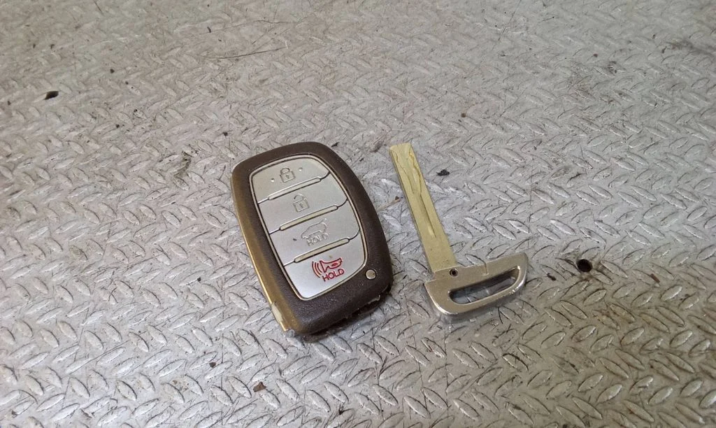 Ignition key/card
