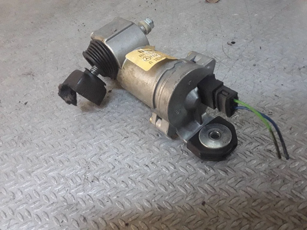 Vent window/glass motor – Mercedes-Benz ML-Class W163 (1997-2005)
