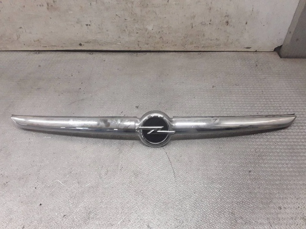 Tailgate trim 20907405