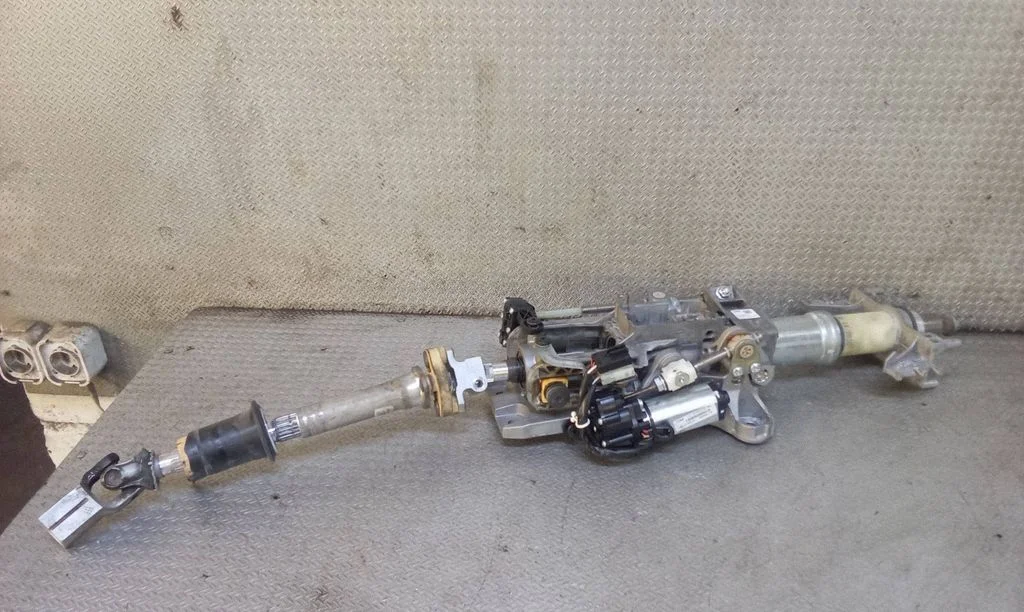 Steering wheel axle set 6788155