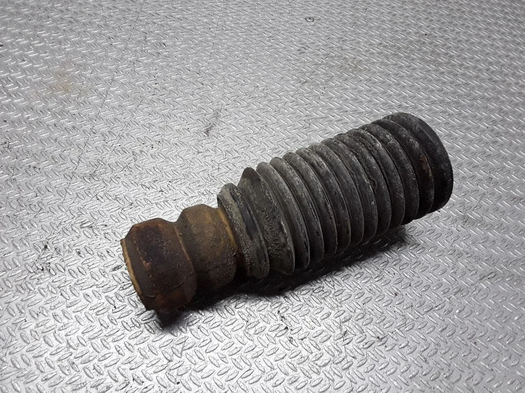 Rear strut damper dust cover boot – Audi A4 S4 B5 8D (1994-1999)