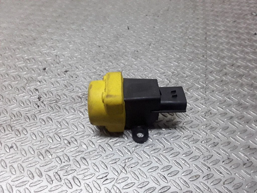 Fuel cut-off switch – Ford Transit - Tourneo Connect (2003-2008)