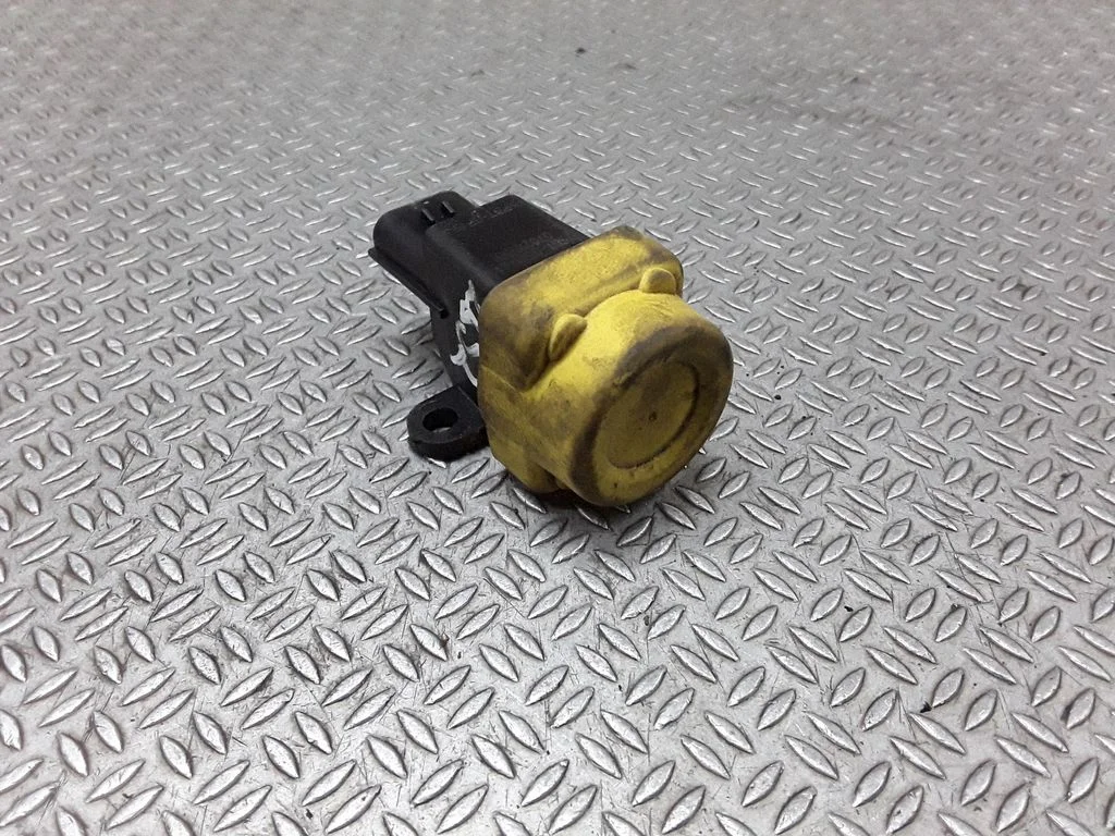 Fuel cut-off switch – Ford Transit - Tourneo Connect (2003-2008)