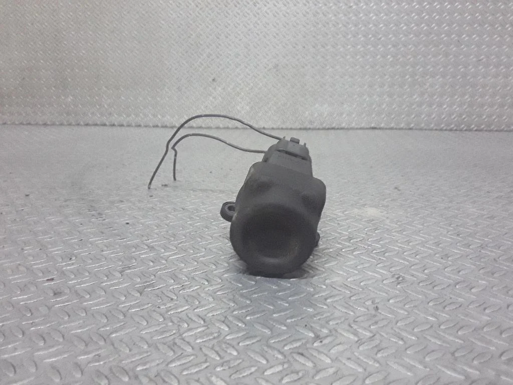 Fuel cut-off switch – Honda HR-V (1998-2005)