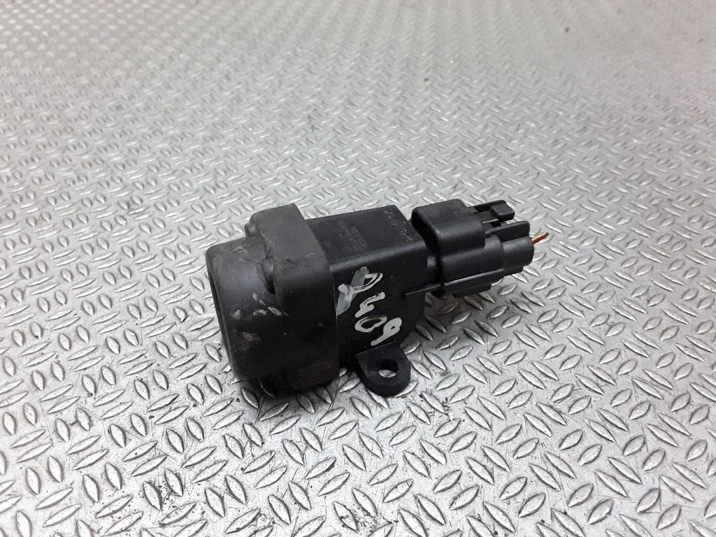 Fuel cut-off switch – Honda Civic (2001-2005)