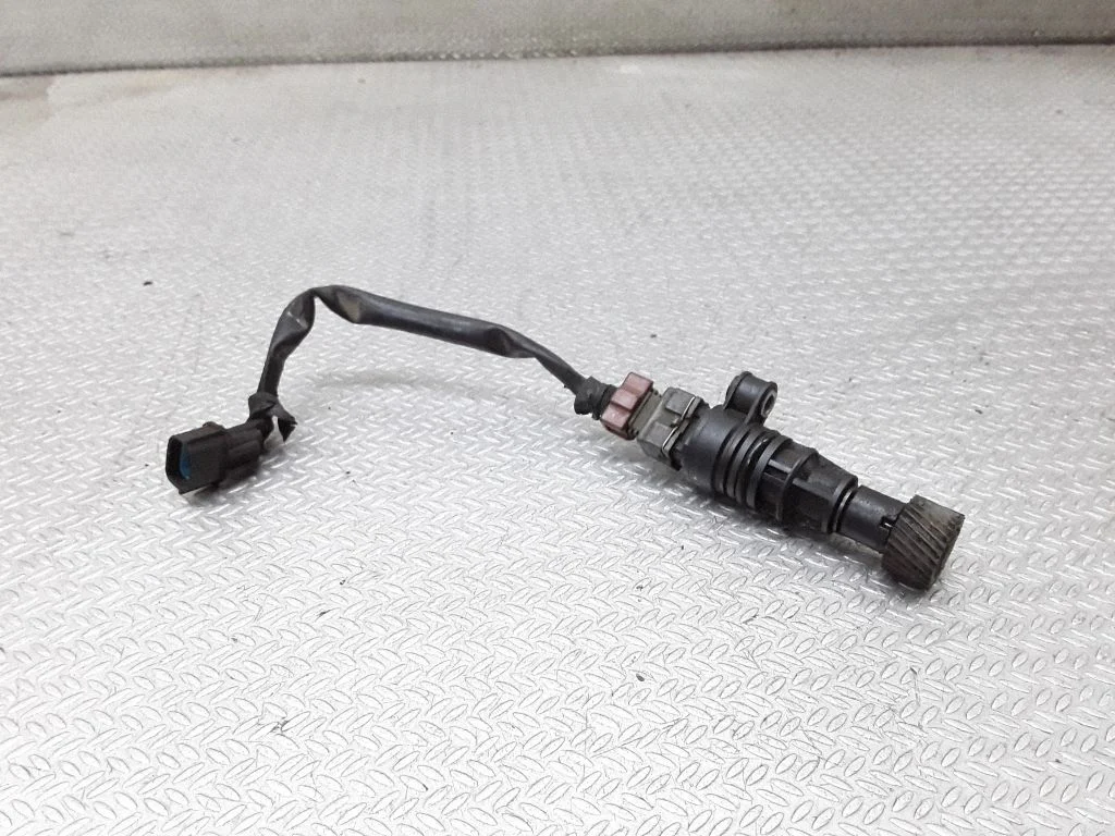 Speed sensor (speedometer sensor) – Volkswagen Golf IV (1998-2005)