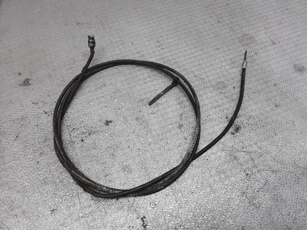 Speed sensor (speedometer sensor)