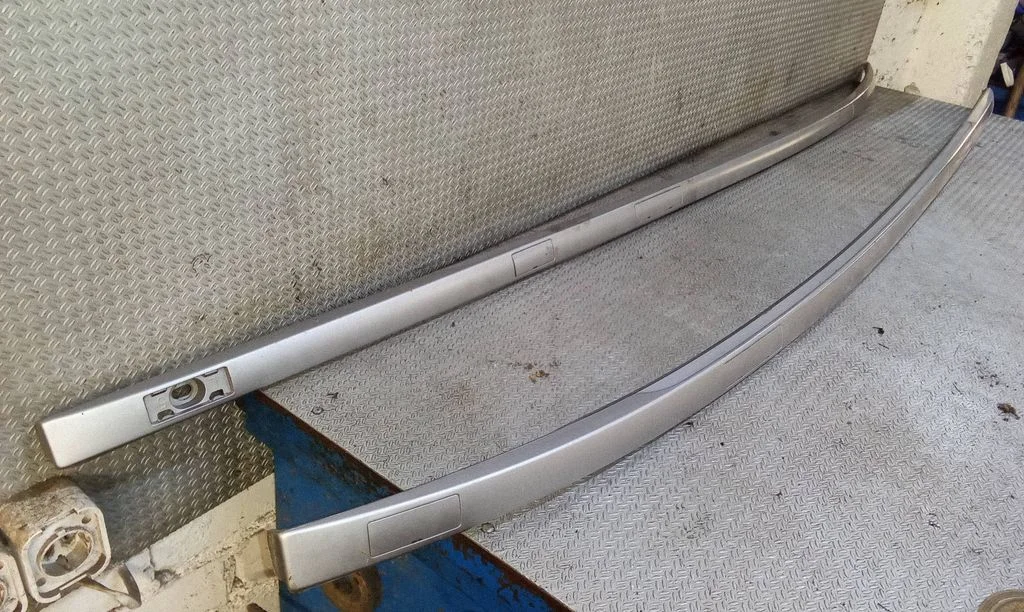 Roof bar rail 872403Z000