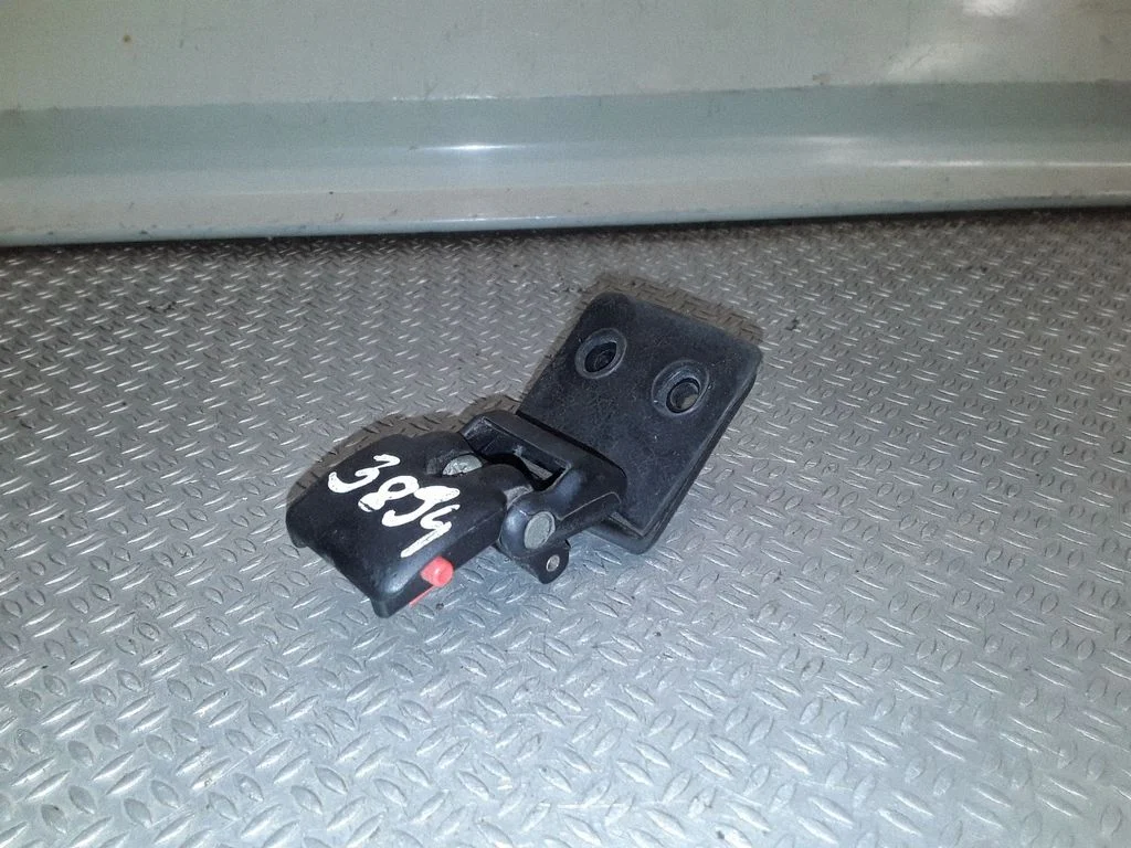 Convertible roof hinge – Suzuki Vitara (ET/TA) (1989-1998)