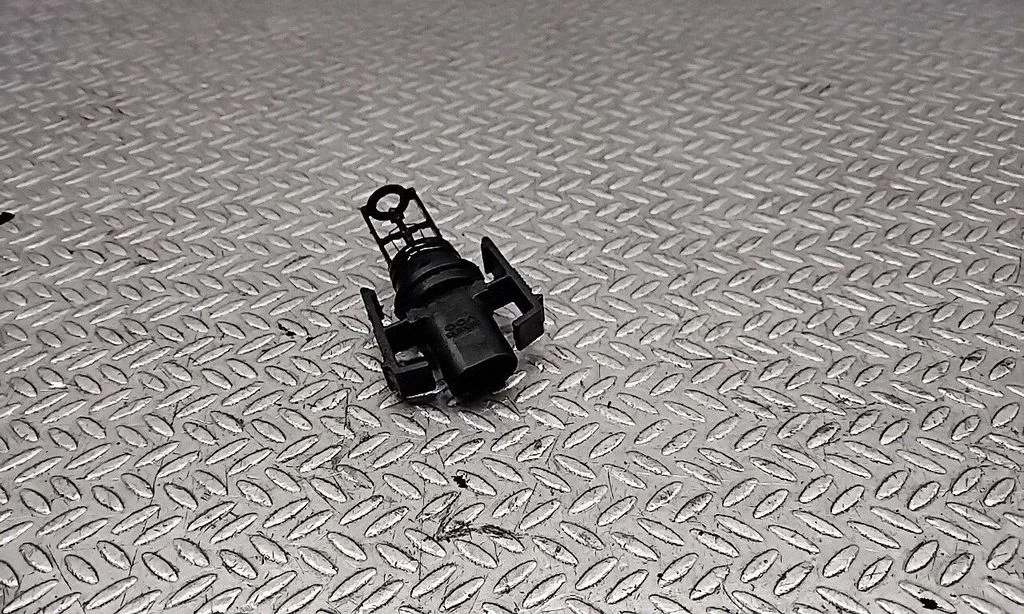 Intake air temperature sensor 0005422818