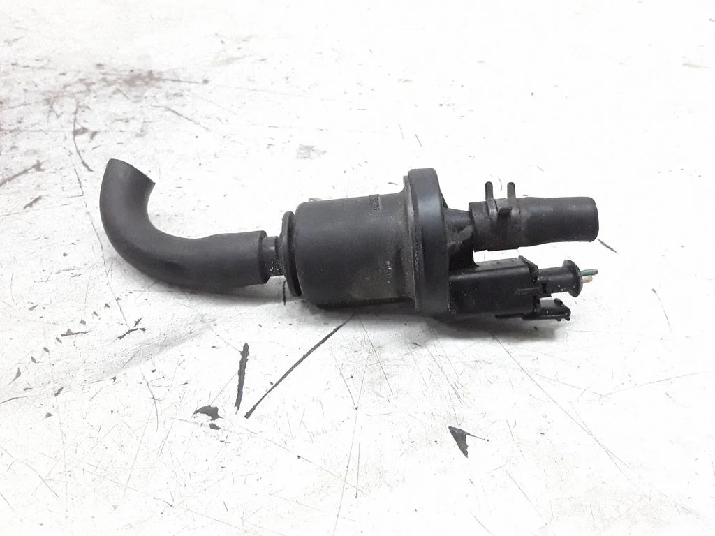 Fuel tank valve – Saab 9-5 (2006-2010)