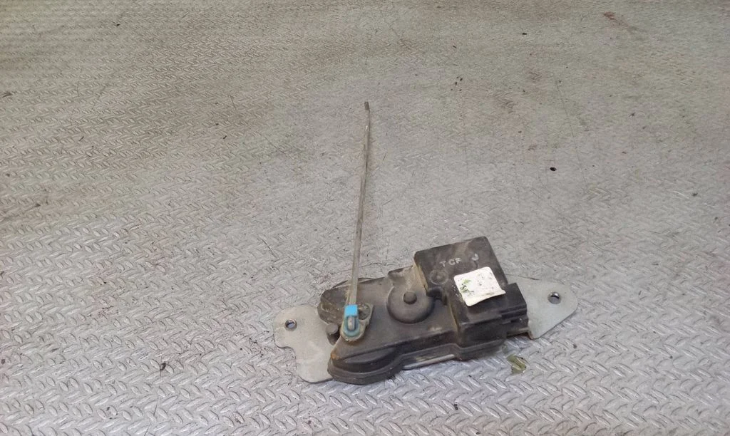 Central locking motor – front left