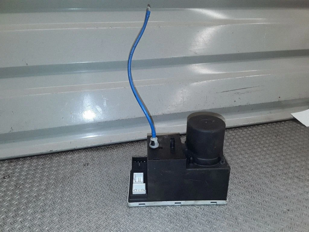Kesklukustuse vaakumpump – Audi A3 S3 8L (1996-2003)