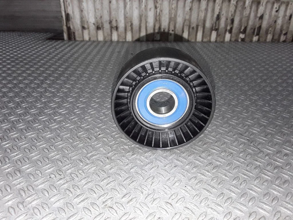 Belt tensioner pulley