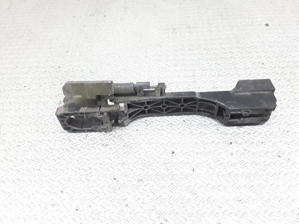 Rear door exterior handle/bracket 8200004747