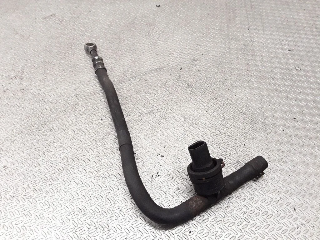 Fuel temperature sensor 038906081B