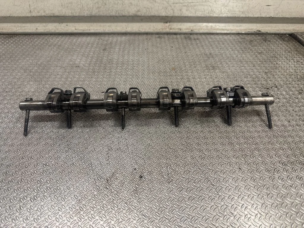 Valve rocker arm