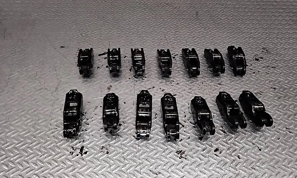 Valve rocker arm