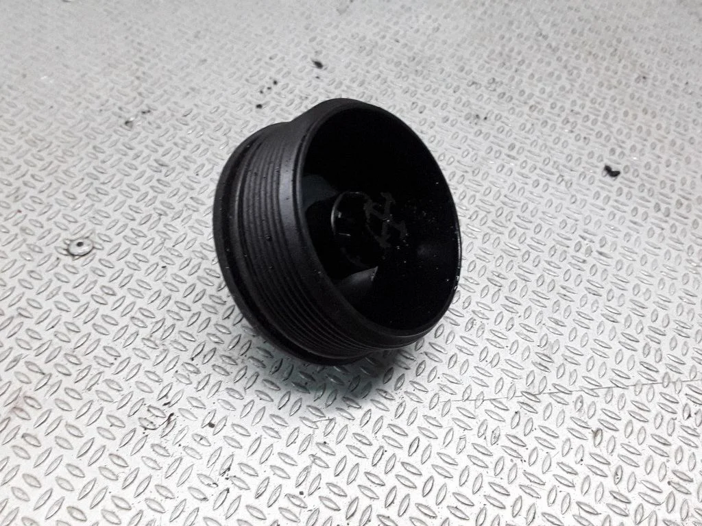 Oil filter cover 045115433B