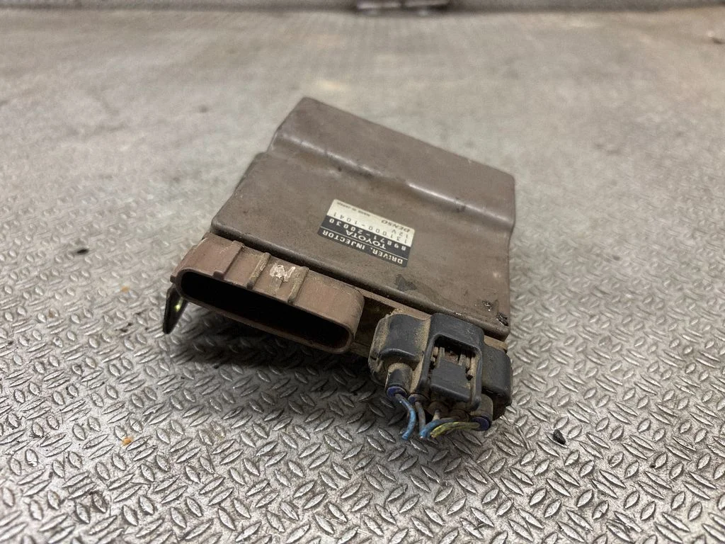 Fuel injection control unit/module – Toyota Corolla Verso E110 (1997-2001)