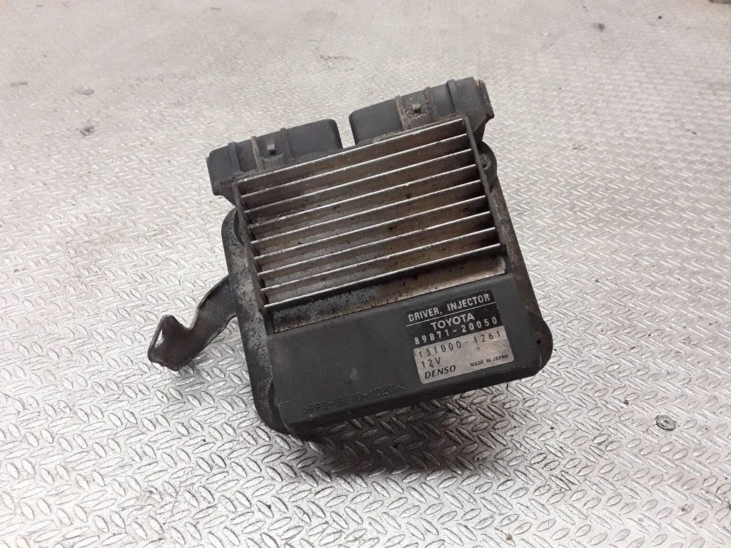Fuel injection control unit/module – Toyota Corolla Verso AR10 (2004-2009)