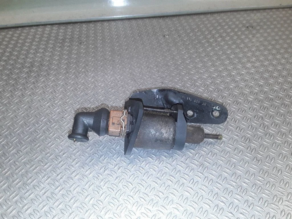 Webasto auxiliary heater fuel pump