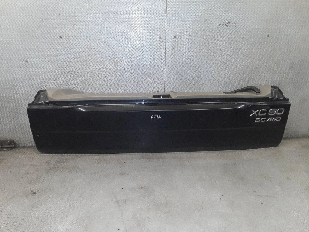 Truck tailgate