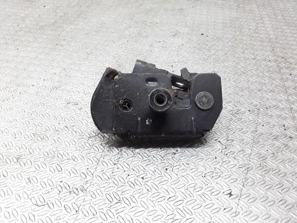 Zamek burty tylnej – Volvo XC90 (2003-2006)