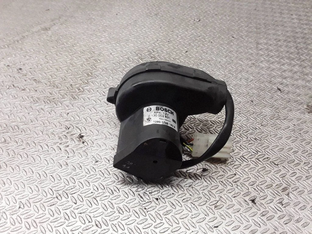 Juhtploki jahutusventilaator – Land Rover Freelander (1996-2006)