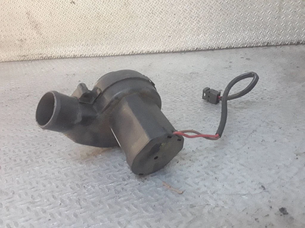 Juhtploki jahutusventilaator 1298300608
