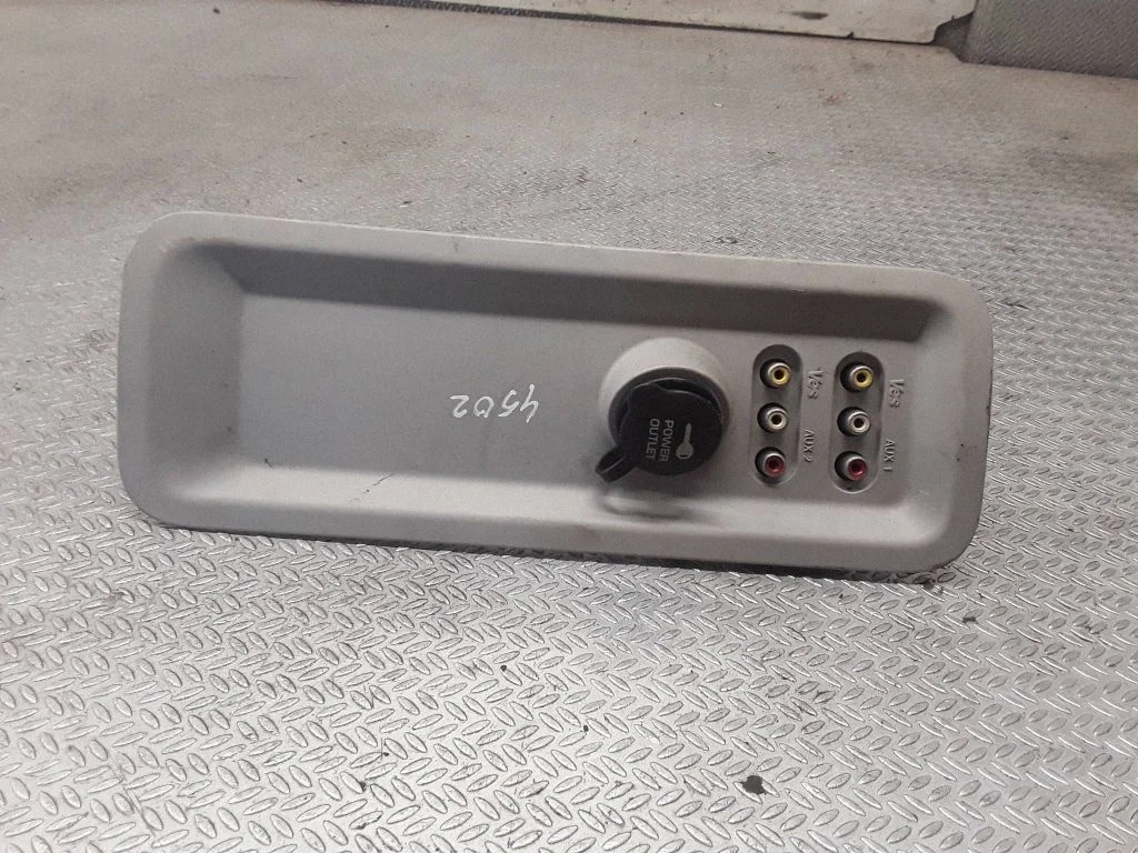 AUX ligzda 1ET09ES3AC