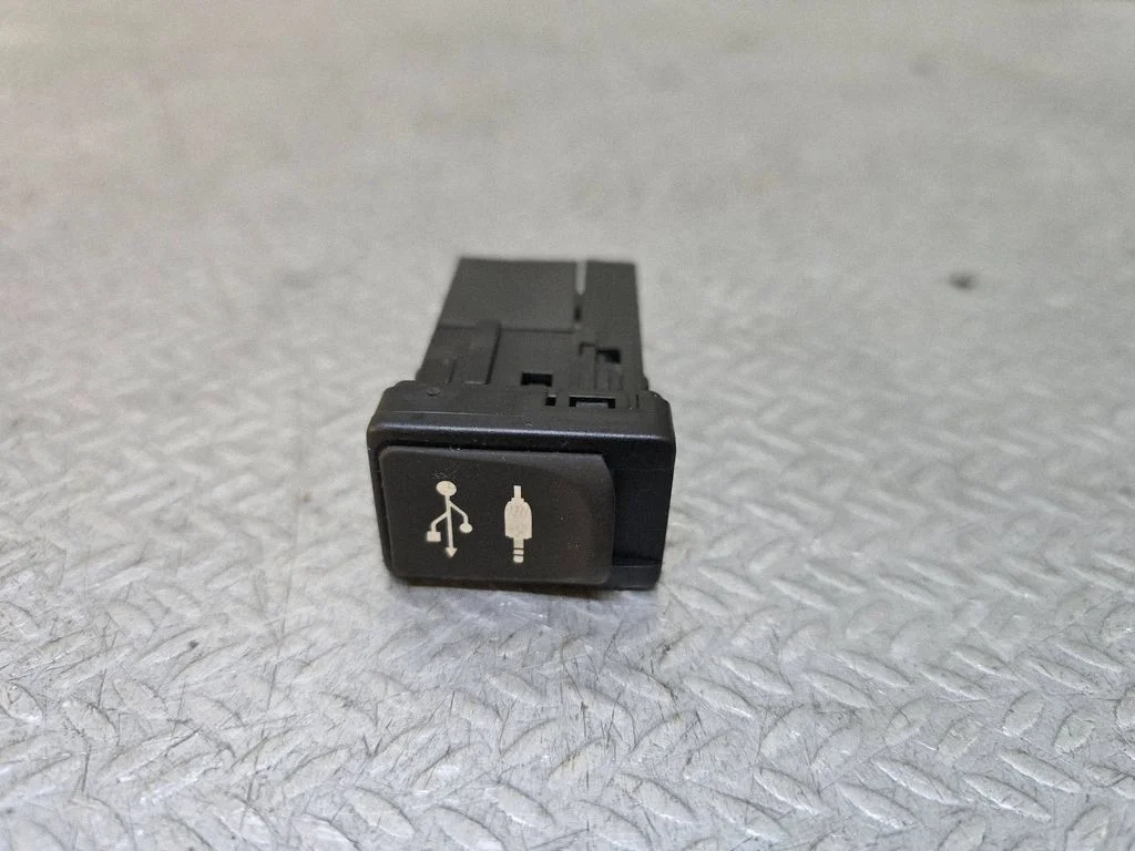 USB socket connector 861900D030