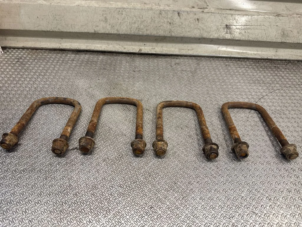 Other rear suspension part
