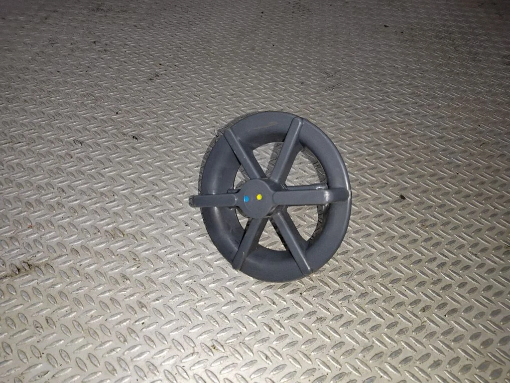 Spare wheel bolt