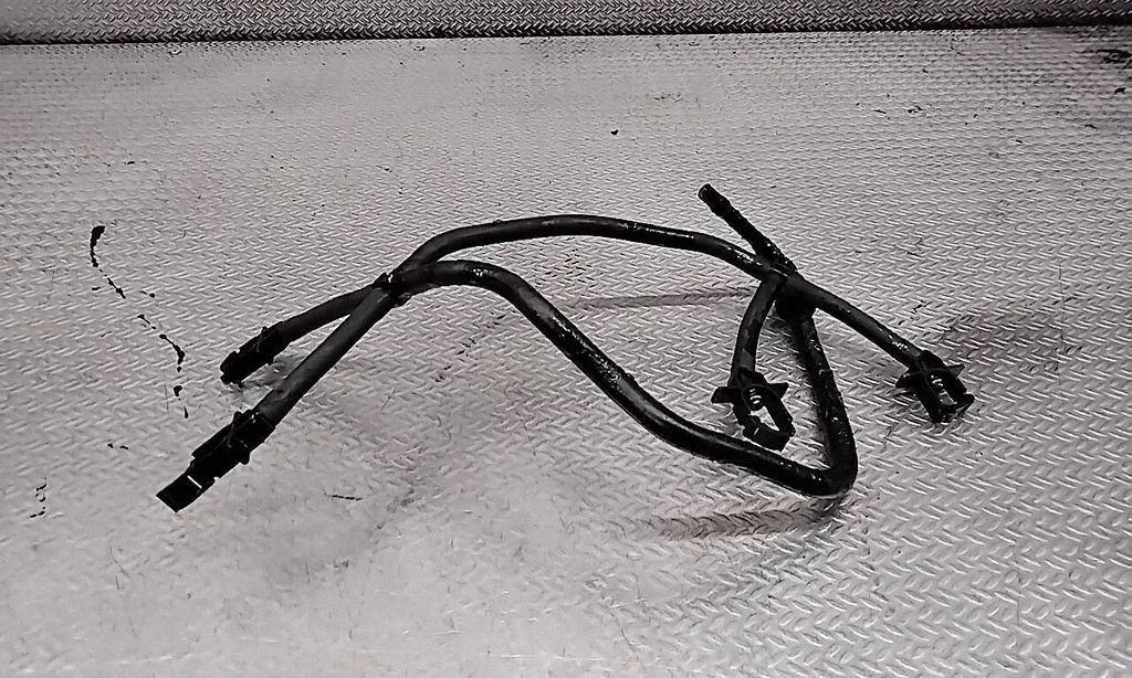 Fuel return line/hose
