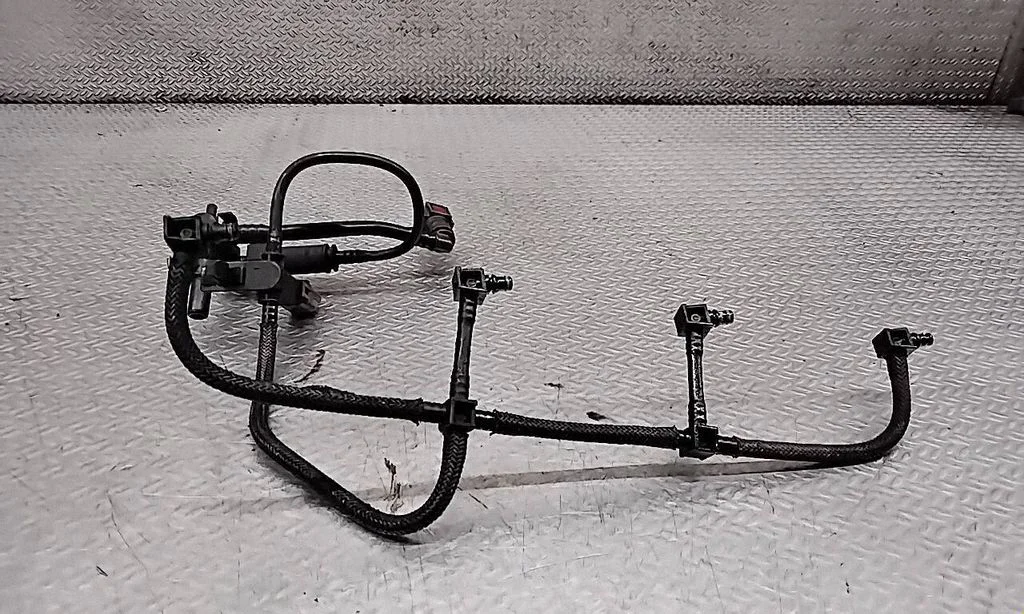 Fuel return line/hose