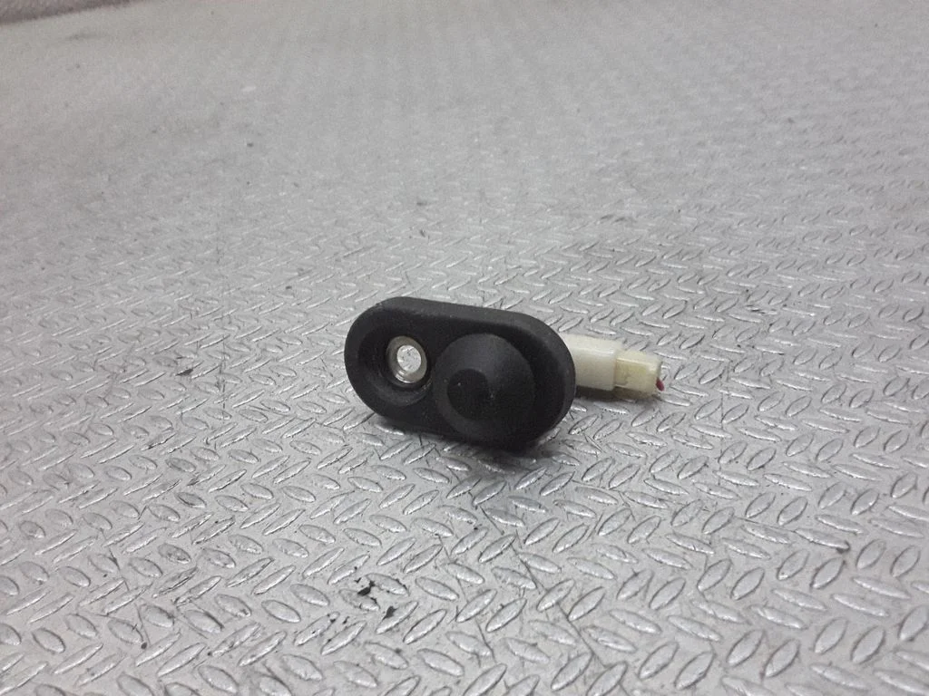 Front door sensor coupe