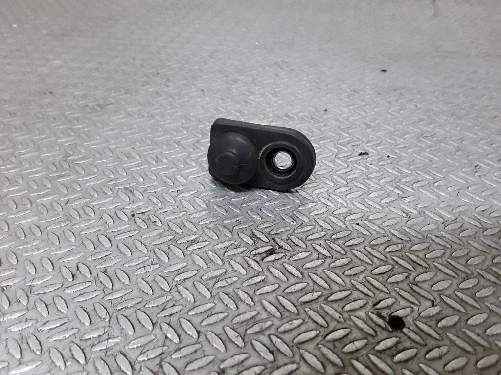 Rear door sensor