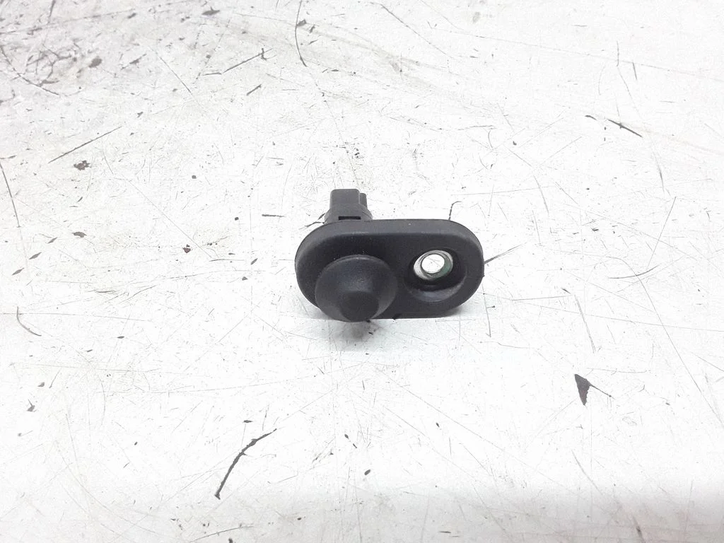 Front door sensor coupe