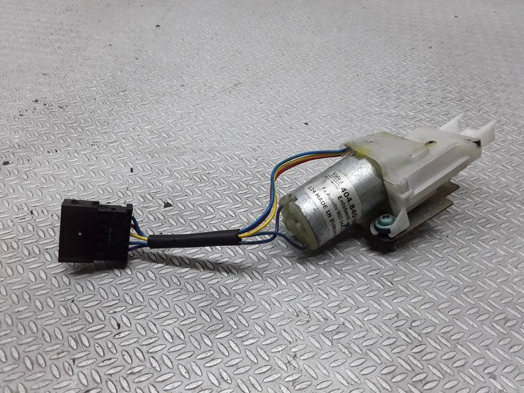 Seat adjustment motor 602044200