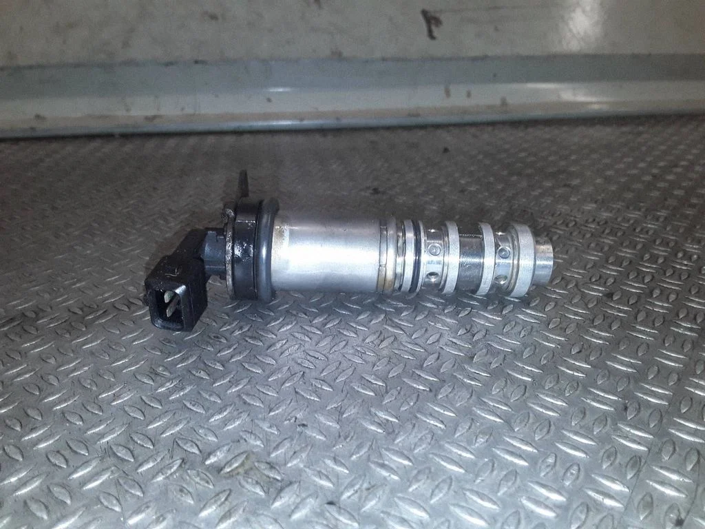 Nukkvõlli faasinihke klapp (VANOS-klapp) 7584115