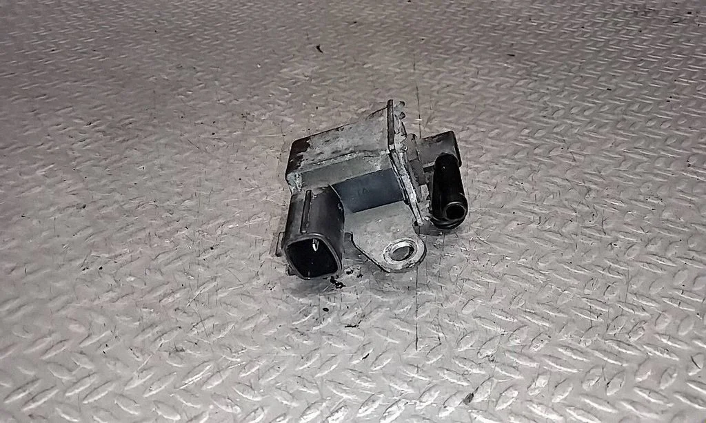 Valve vacuum K5T46791