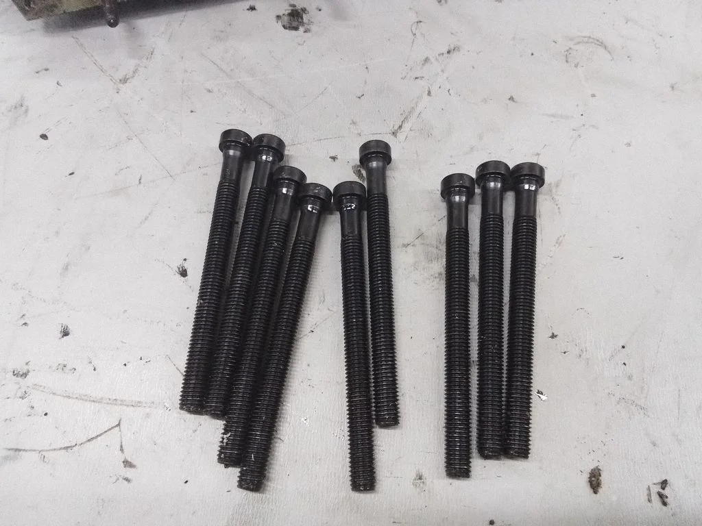 Cylinder head bolts