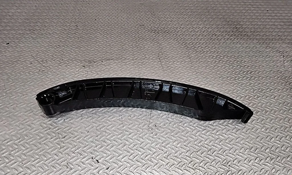 Slide rail for timing chain 8200337109