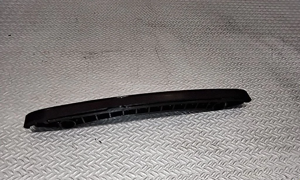 Slide rail for timing chain 8200337106