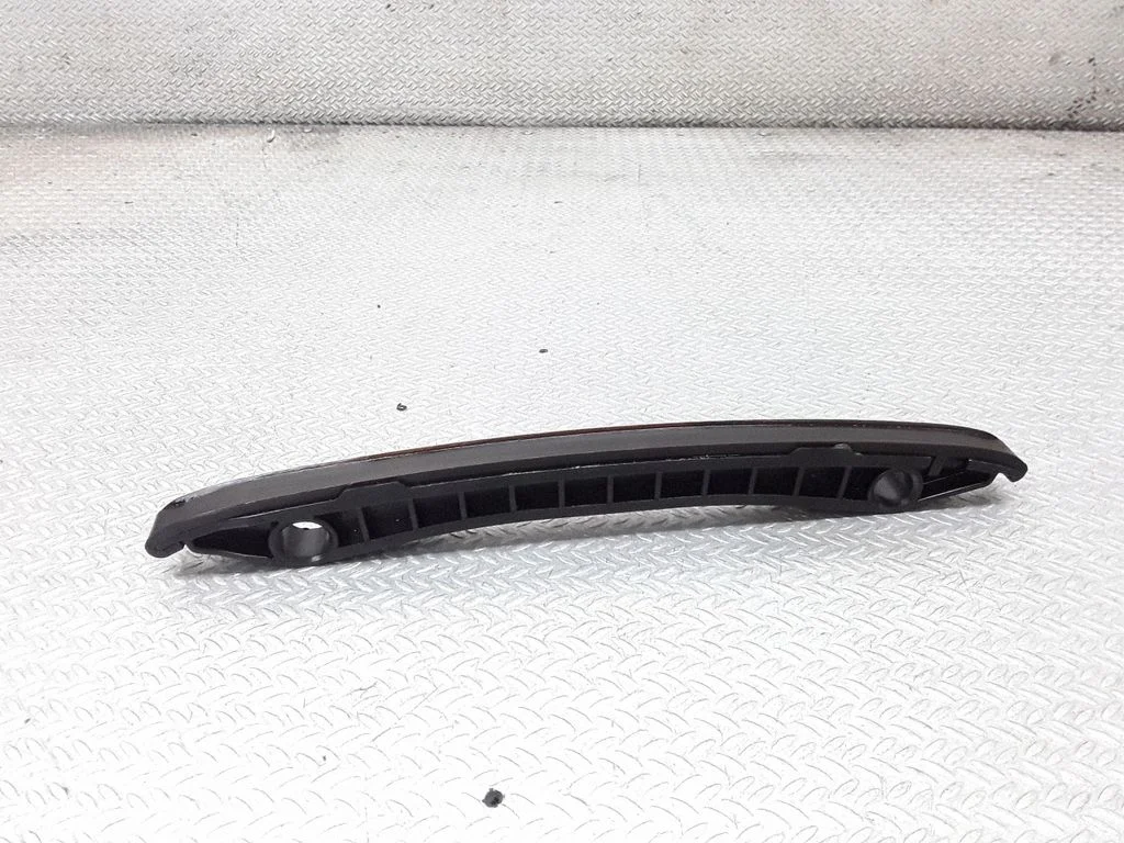 Slide rail for timing chain